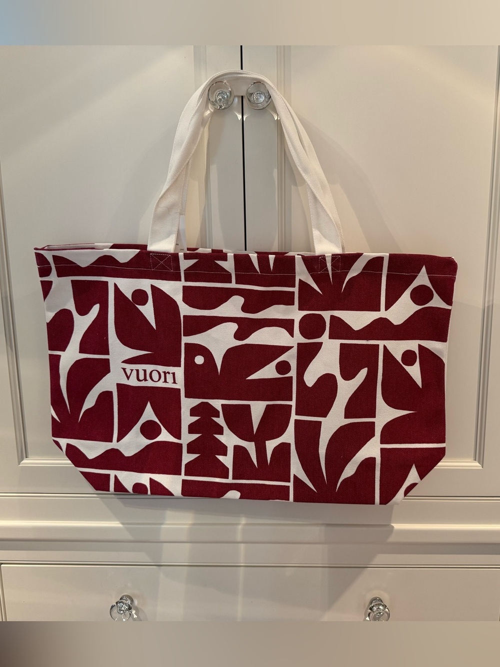 NWT Vuori Canvas Graphic Tote
